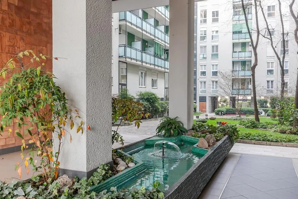 Appartamento Di Design A Pochi Passi Da Metro E Centro Milano Apartment Milan