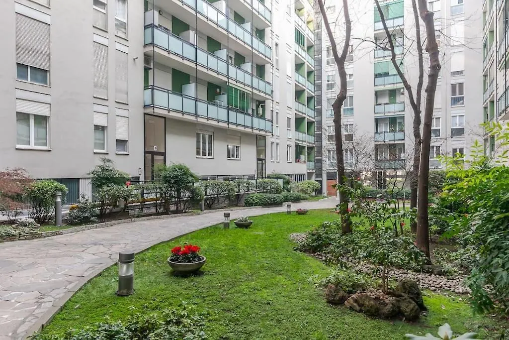 Apartment Appartamento Di Design A Pochi Passi Da Metro E Centro Milano Italy